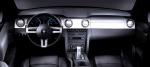 Ford Mustang GT 2005 года